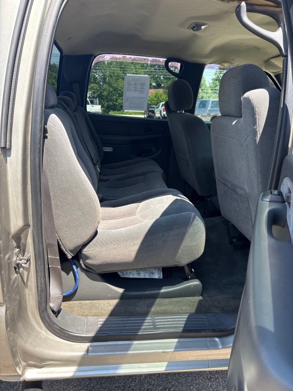 2003 Chevrolet Silverado 1500 Image 12