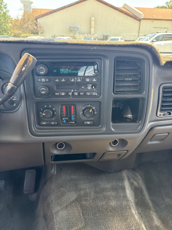 2003 Chevrolet Silverado 1500 Image 15
