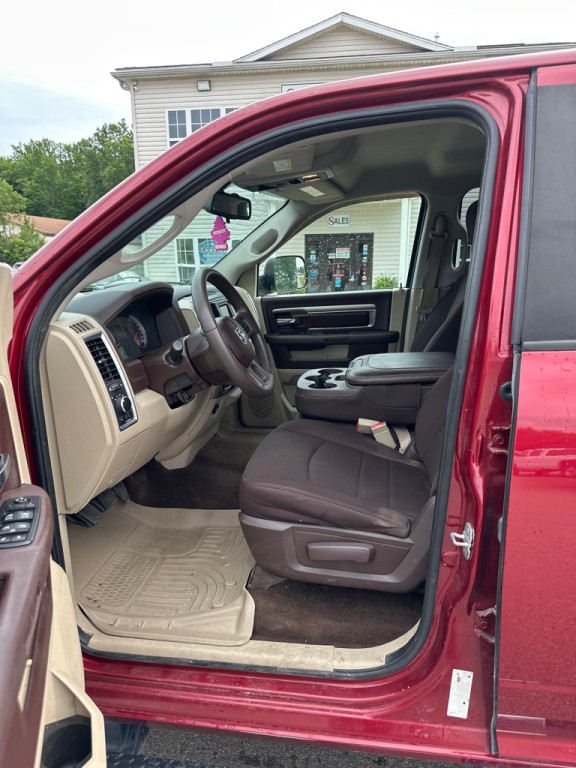 2014 RAM 1500 Image 9