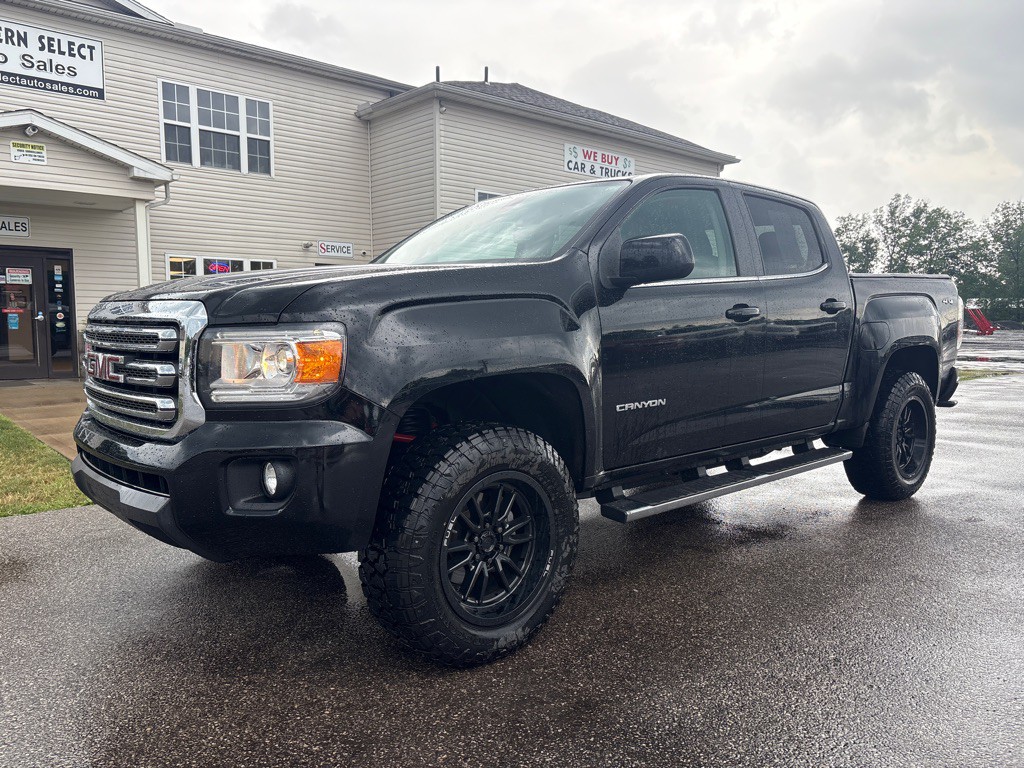 2015 GMC Canyon Image 2