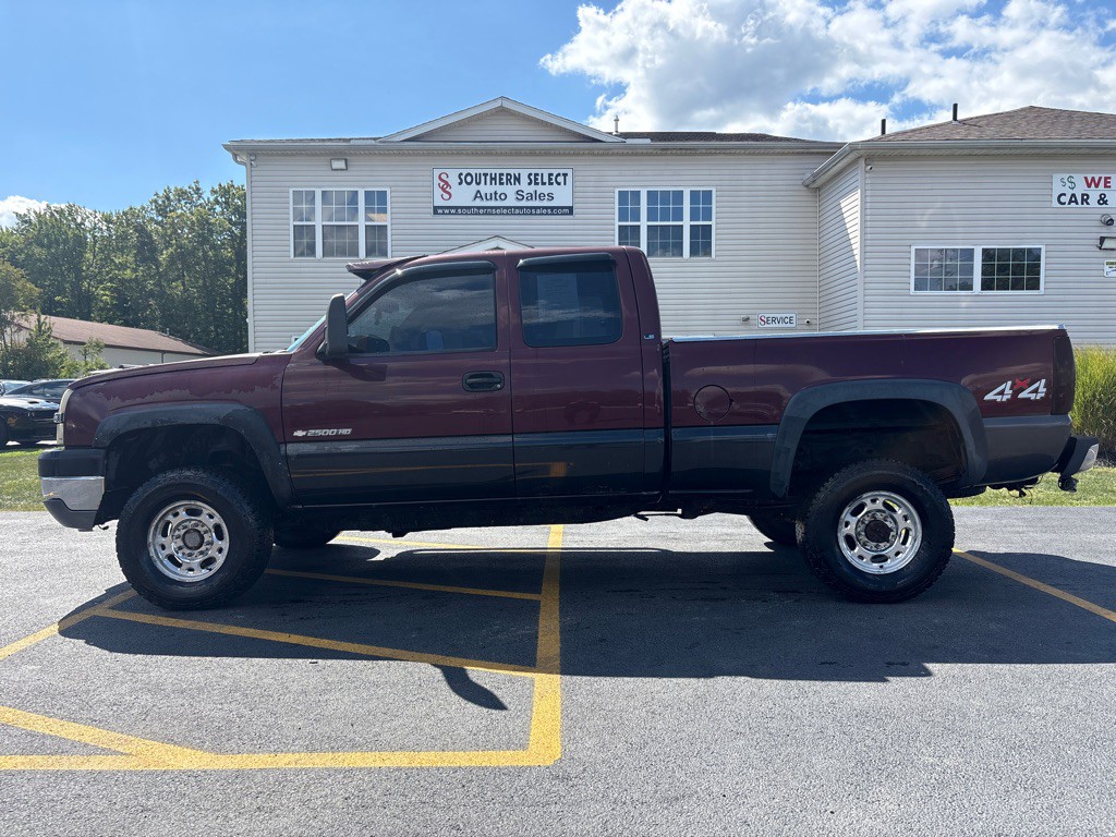 2003 Chevrolet Silverado 1500 Image 1
