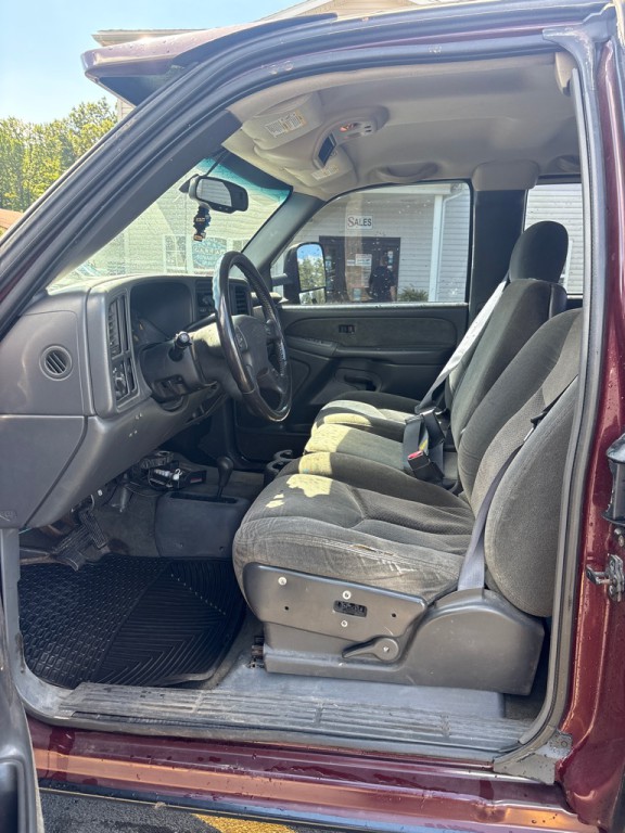 2003 Chevrolet Silverado 1500 Image 9
