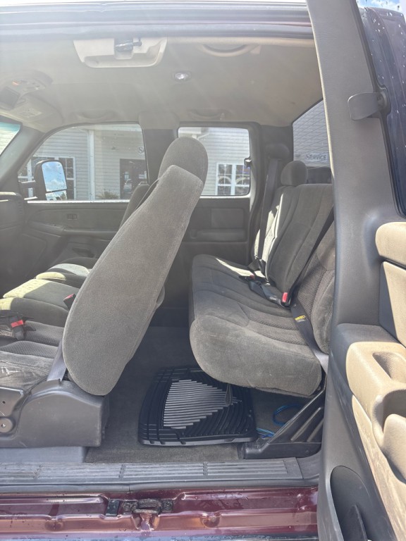 2003 Chevrolet Silverado 1500 Image 10