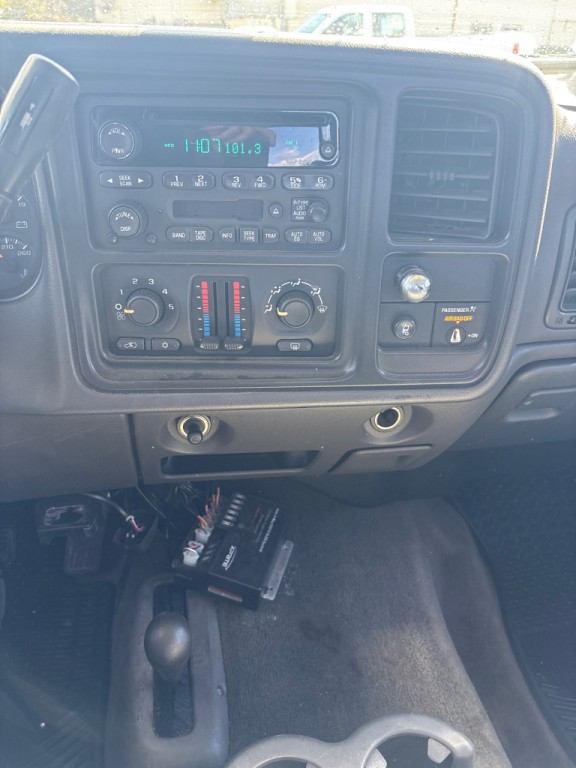 2003 Chevrolet Silverado 1500 Image 15