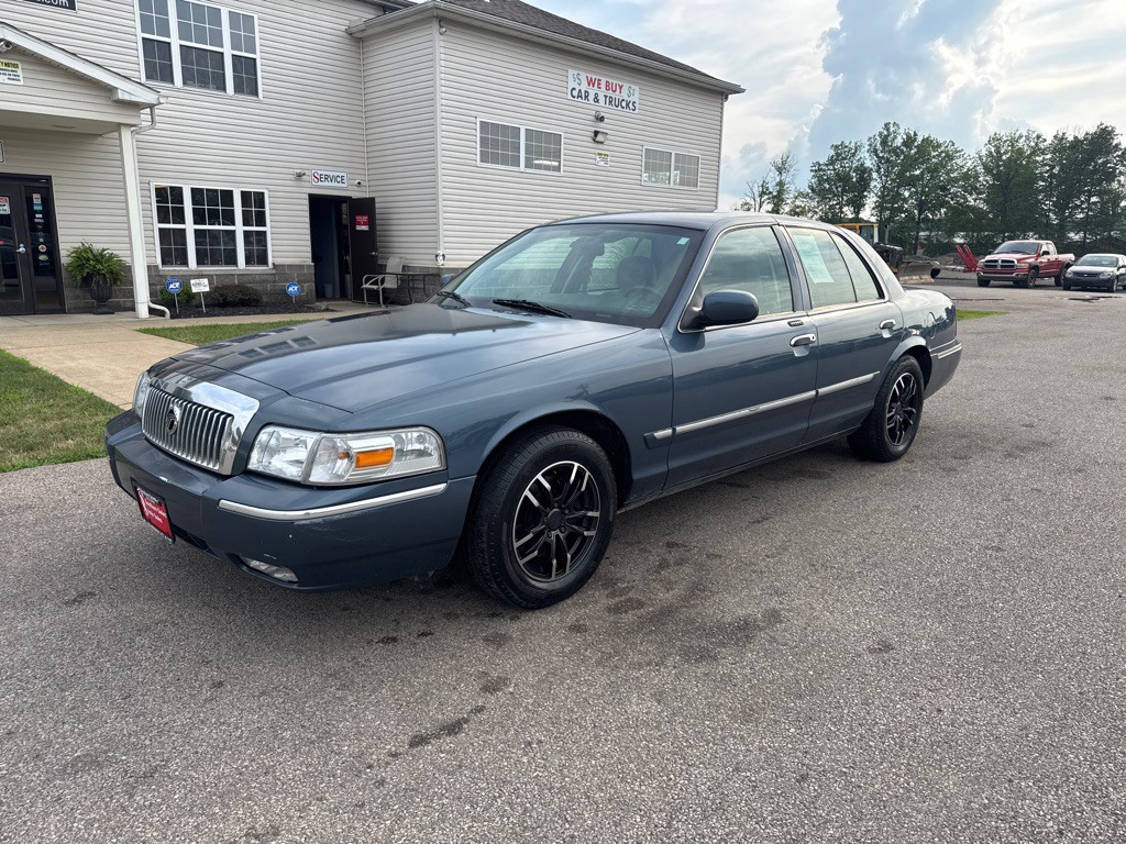 2007 Mercury Grand Marquis Image 2