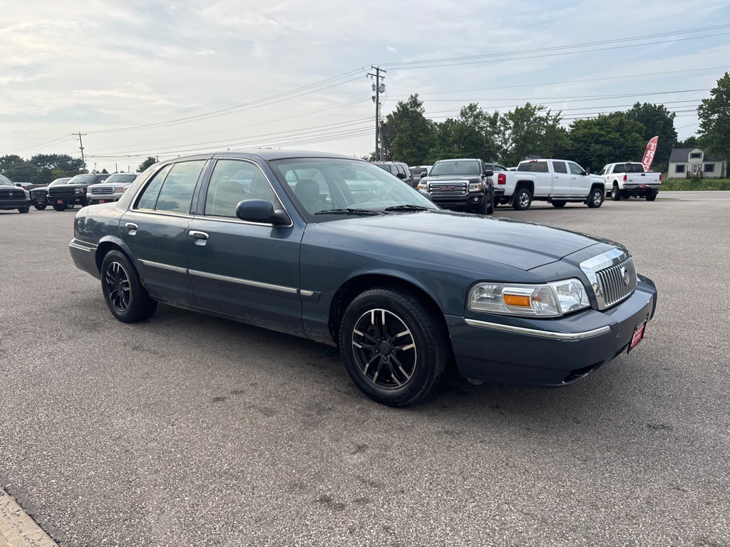 2007 Mercury Grand Marquis Image 4