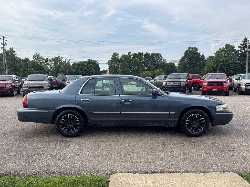 2007 Mercury Grand Marquis Image 5