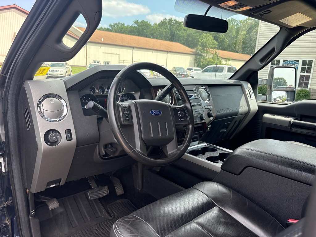 2011 Ford F-350 Image 13