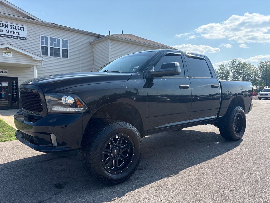 2015 RAM 1500 Image 2