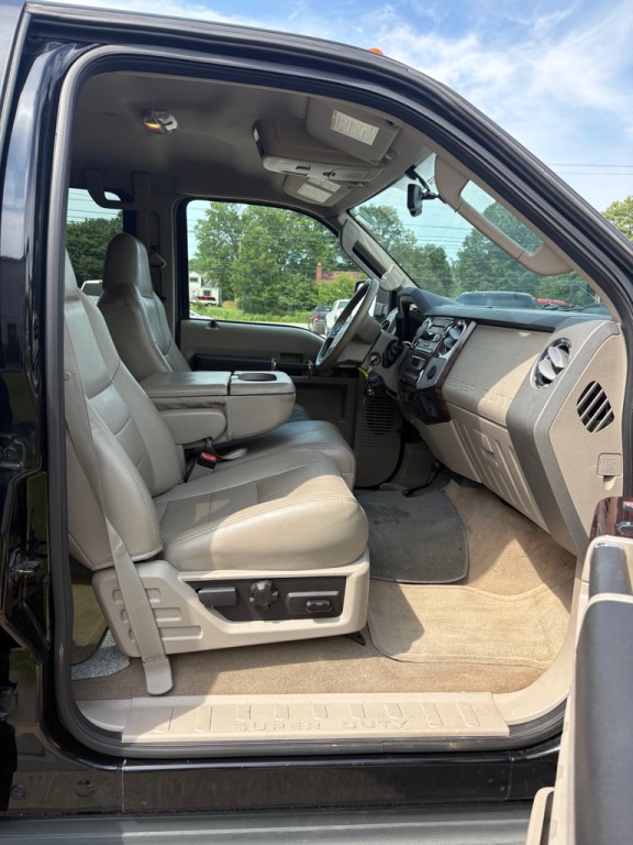2008 Ford F-250 Image 11