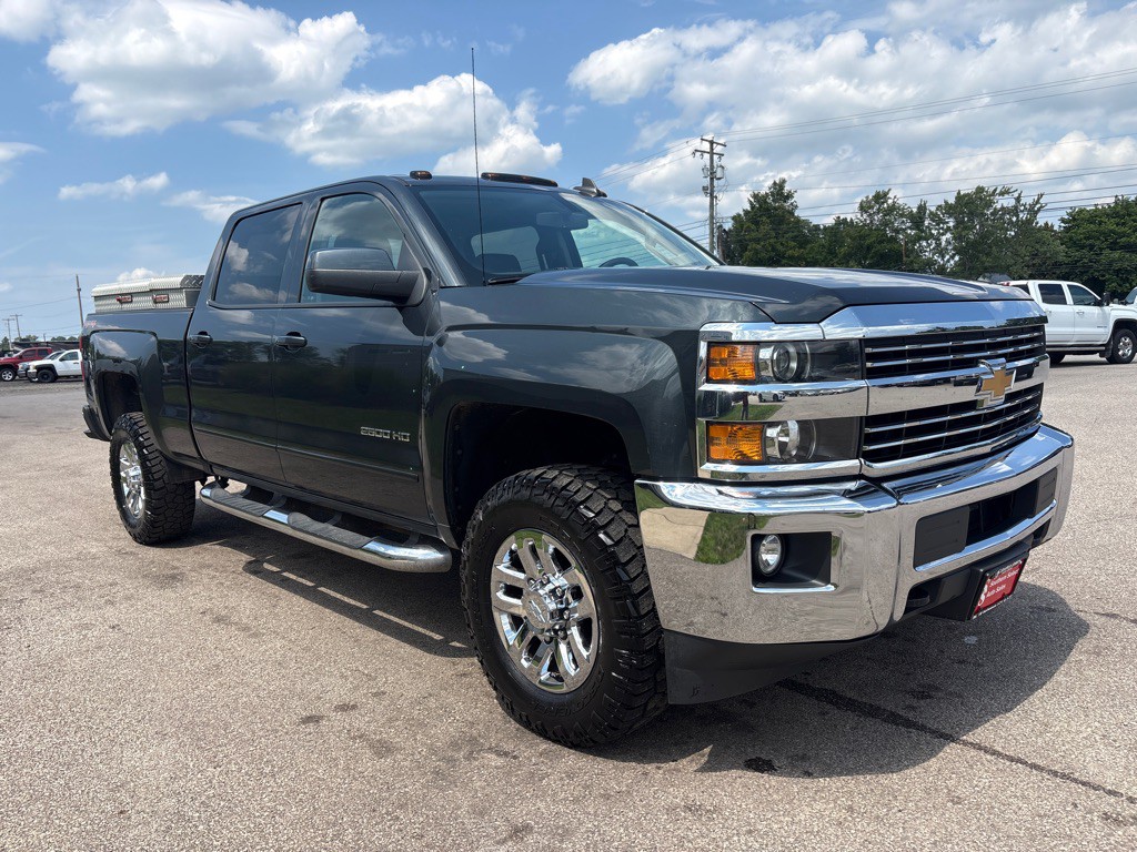2017 Chevrolet Silverado 1500 Image 4