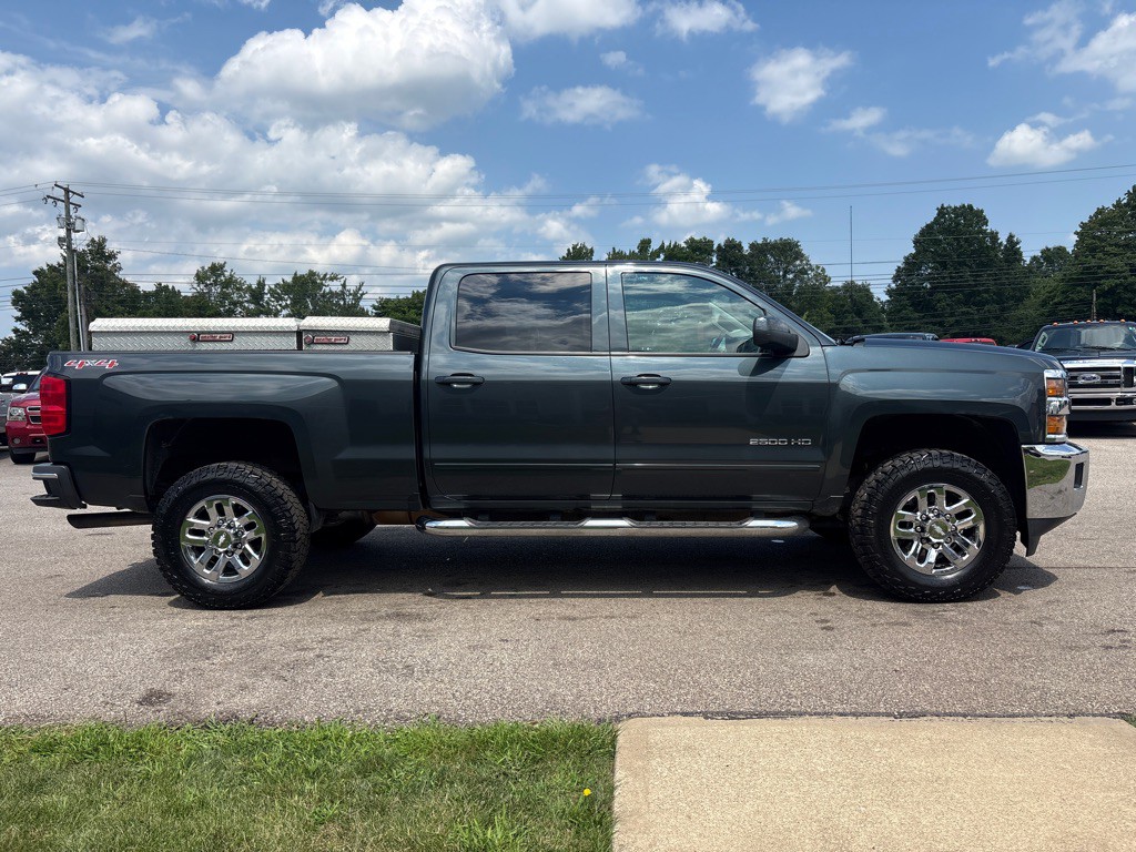 2017 Chevrolet Silverado 1500 Image 5