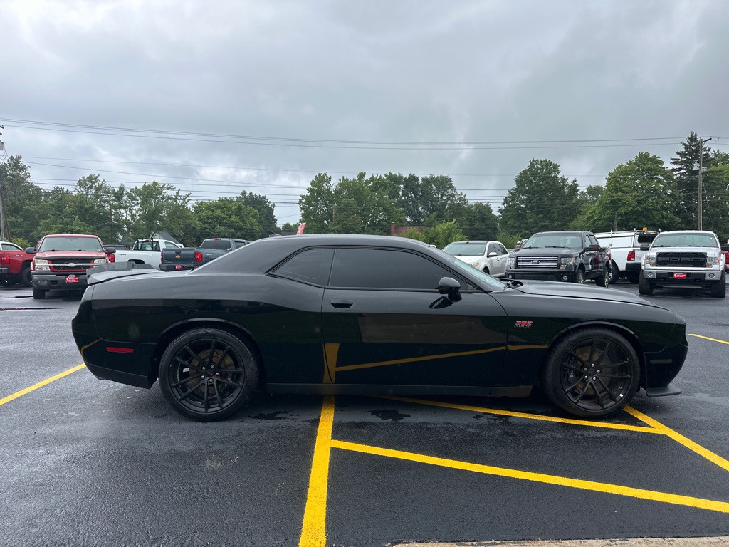 2018 Dodge Challenger Image 5