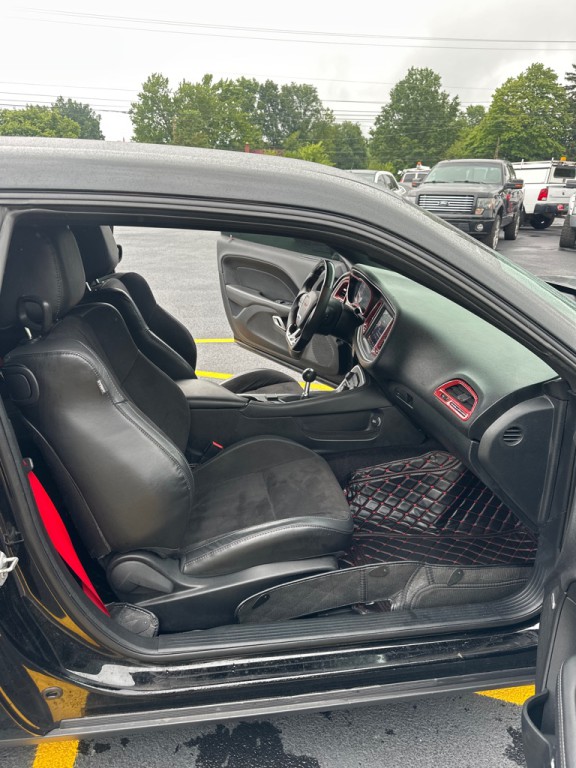2018 Dodge Challenger Image 11