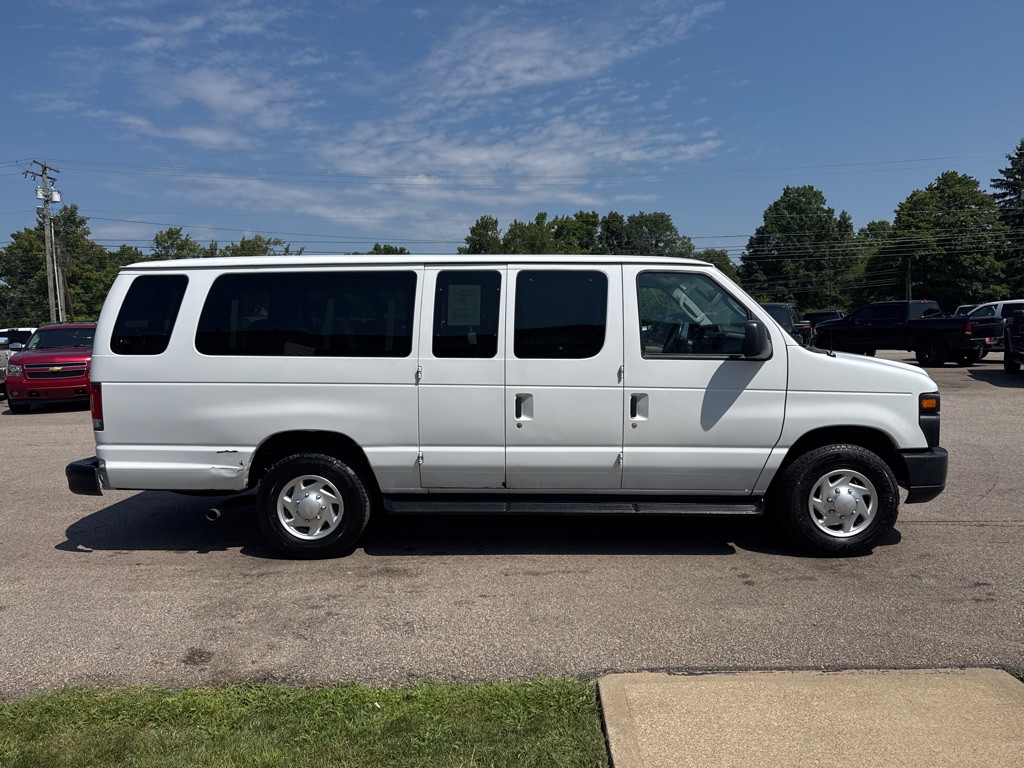 2013 Ford Econoline Image 5