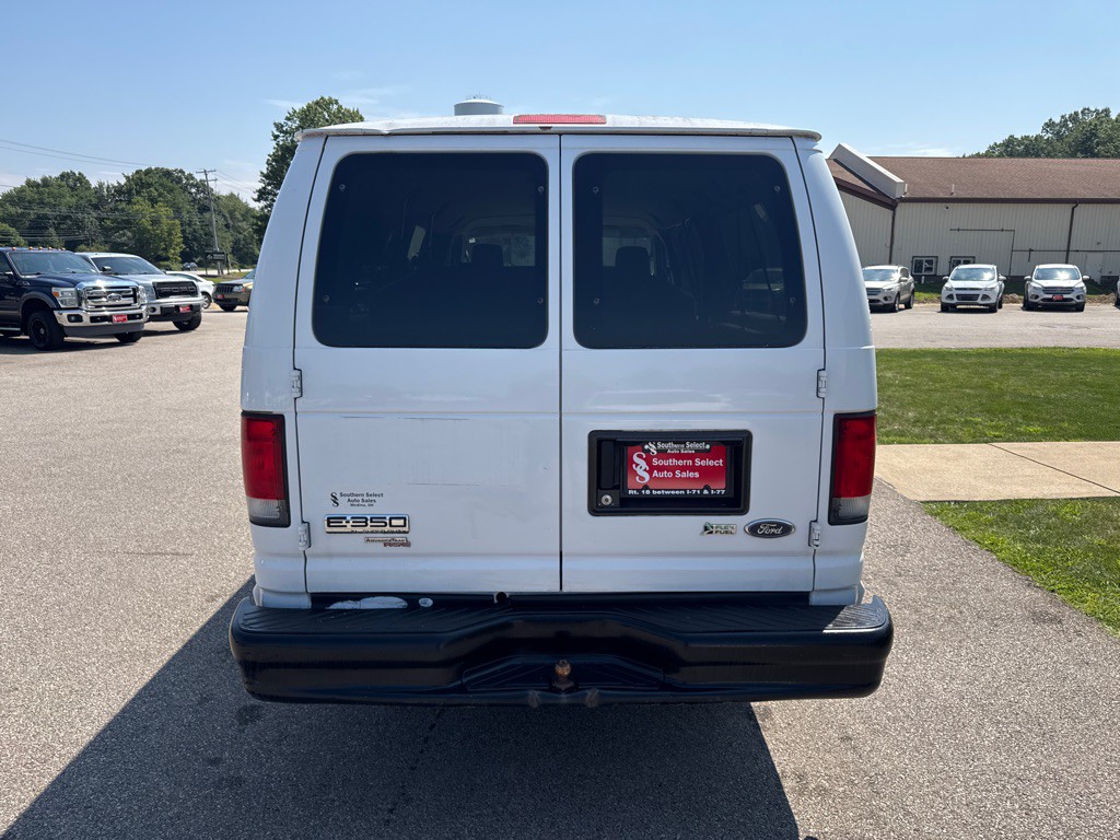 2013 Ford Econoline Image 7
