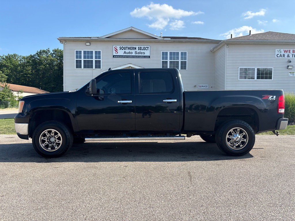 2010 GMC Sierra Image 1