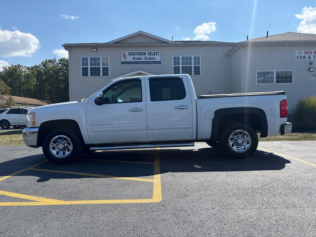 2013 Chevrolet Silverado 1500 Image 1