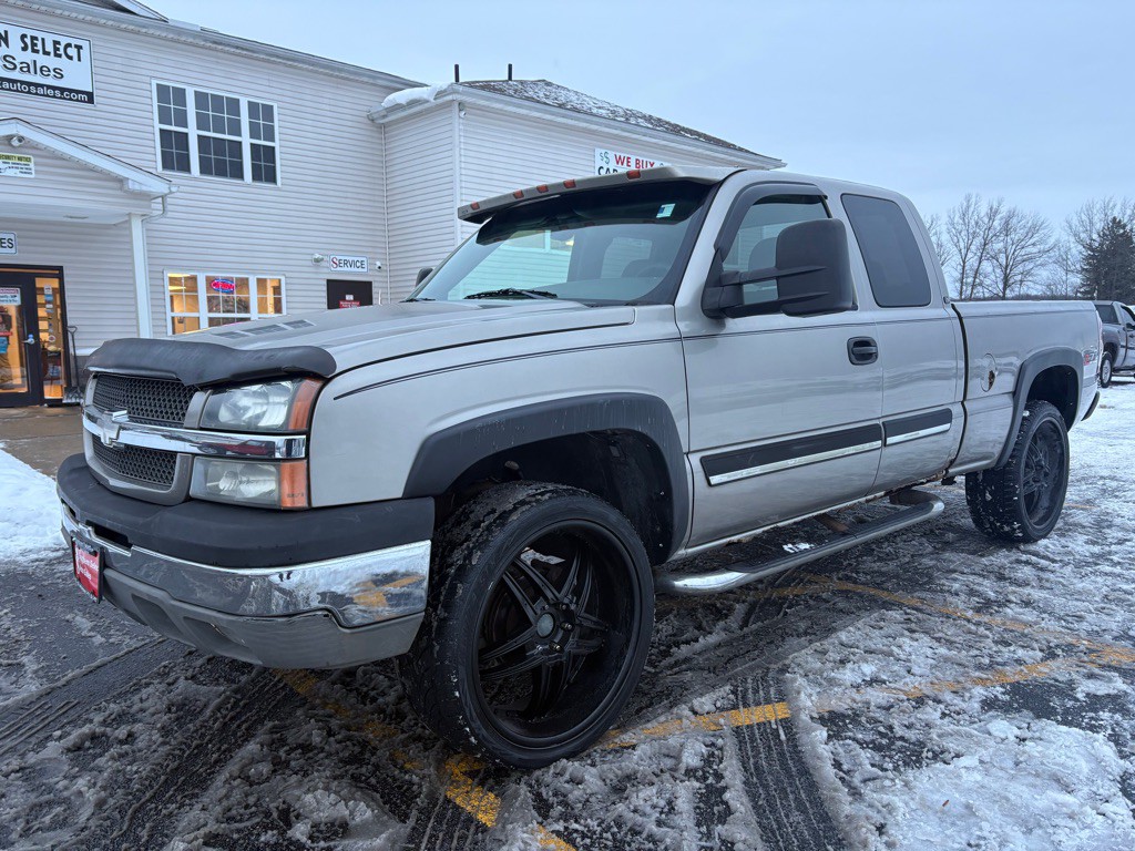 2003 Chevrolet Silverado 1500 Image 2