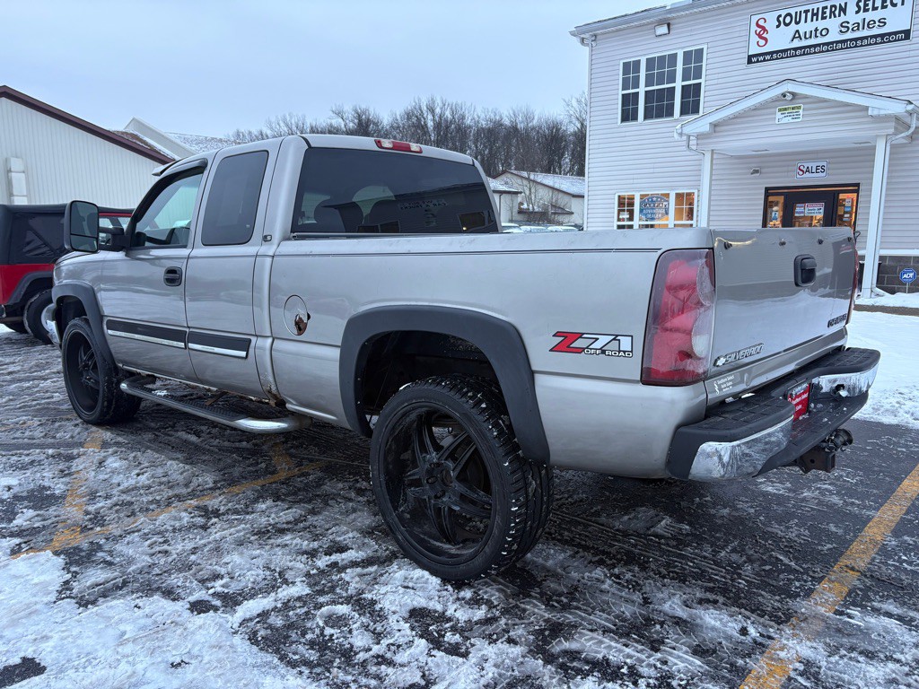 2003 Chevrolet Silverado 1500 Image 8
