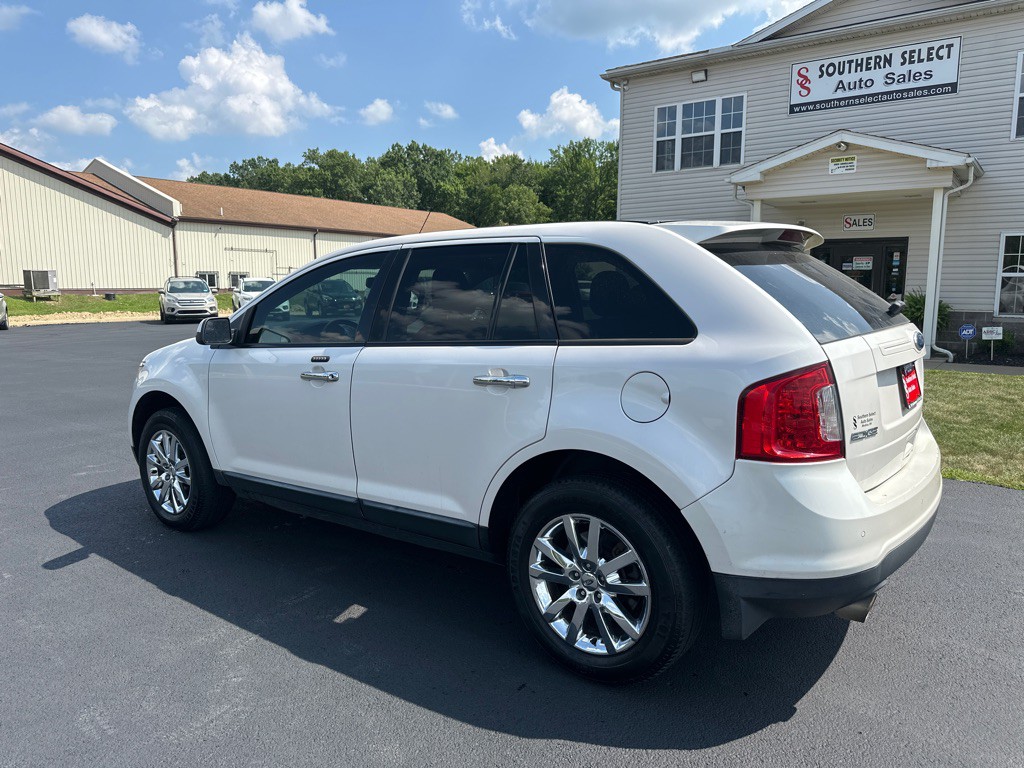 2011 Ford Edge Image 8