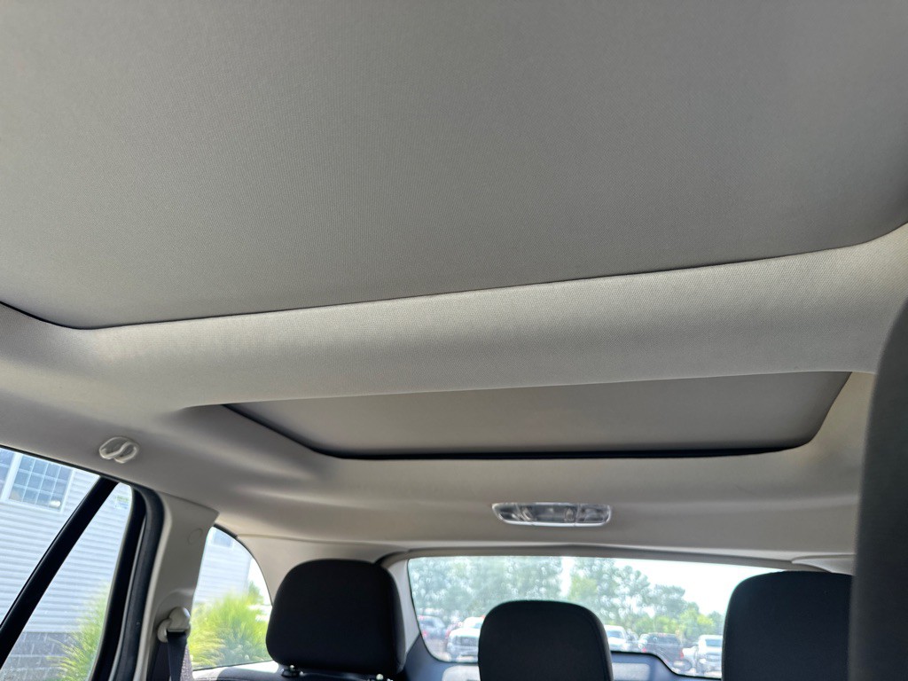 2011 Ford Edge Image 16