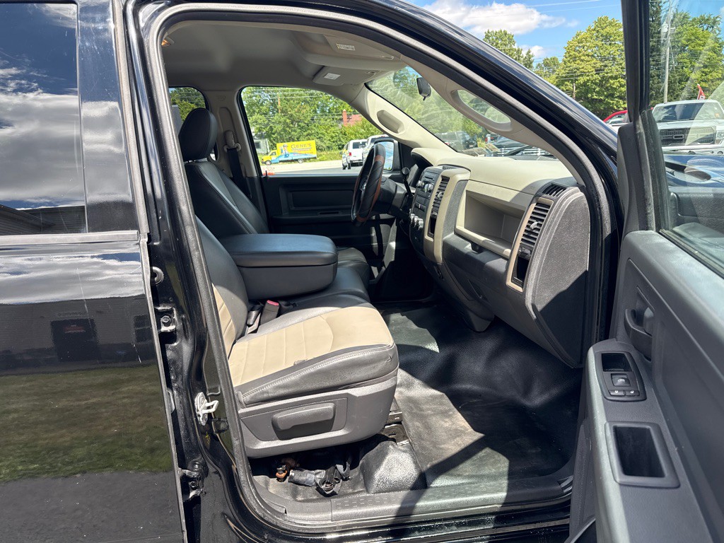 2012 Dodge Ram 1500 Image 12