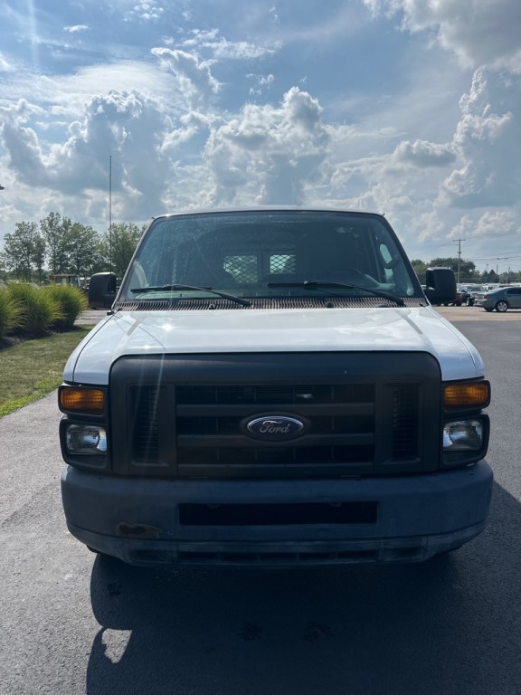 2011 Ford Econoline Image 3
