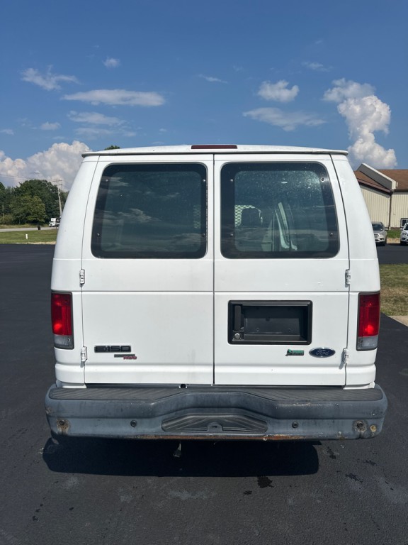 2011 Ford Econoline Image 7