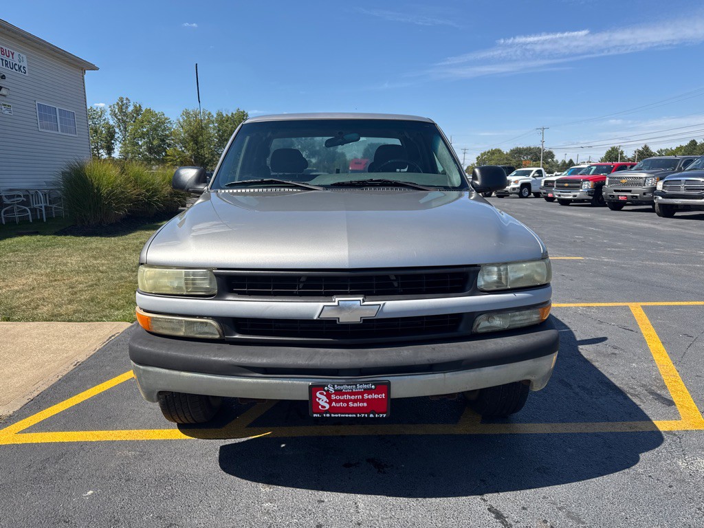 2002 Chevrolet Silverado 1500 Image 3