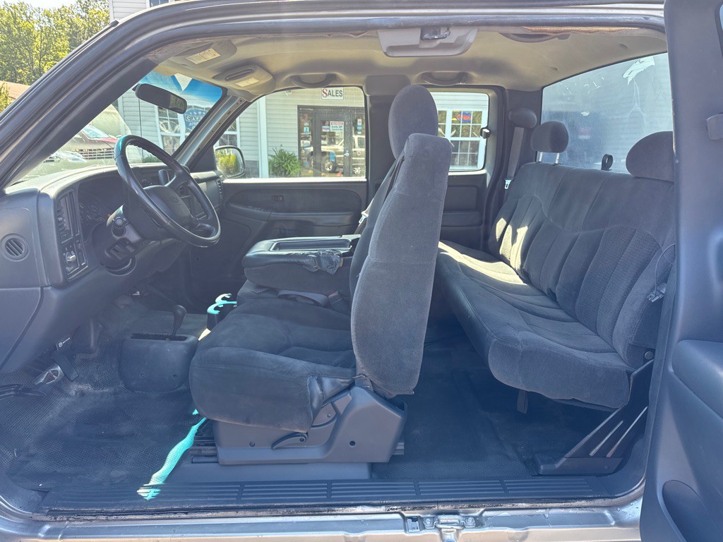 2002 Chevrolet Silverado 1500 Image 11