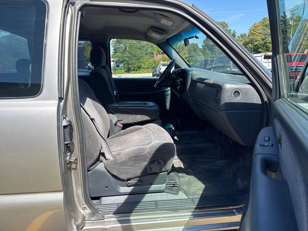 2002 Chevrolet Silverado 1500 Image 12