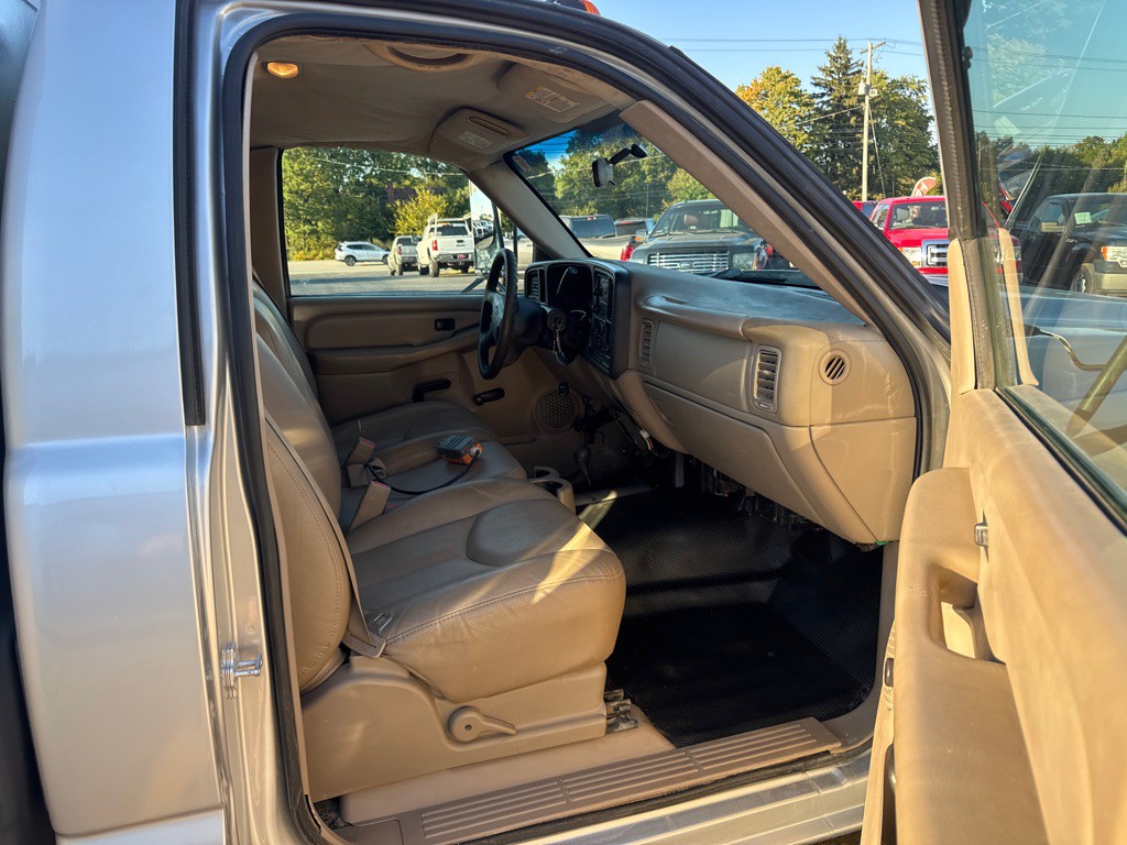 2006 Chevrolet Silverado 1500 Image 11