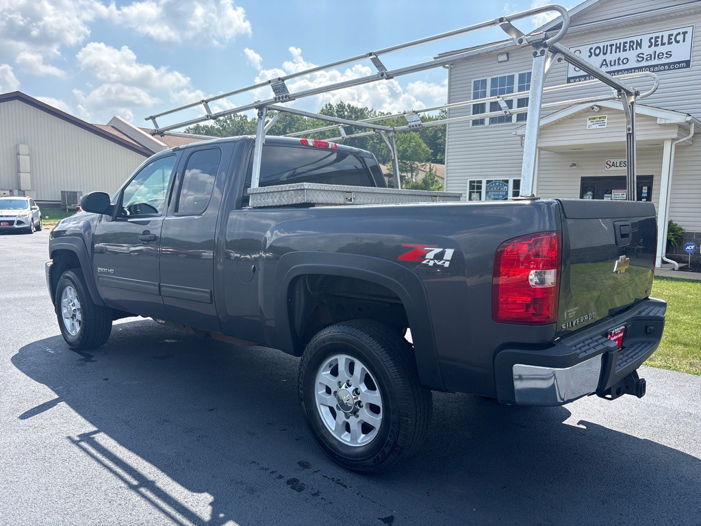 2011 Chevrolet Silverado 1500 Image 8