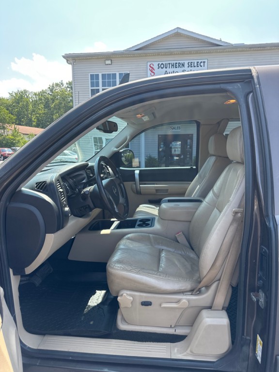 2007 Chevrolet Silverado 1500 Image 10