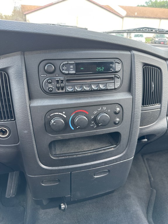 2002 Dodge Ram 1500 Image 16