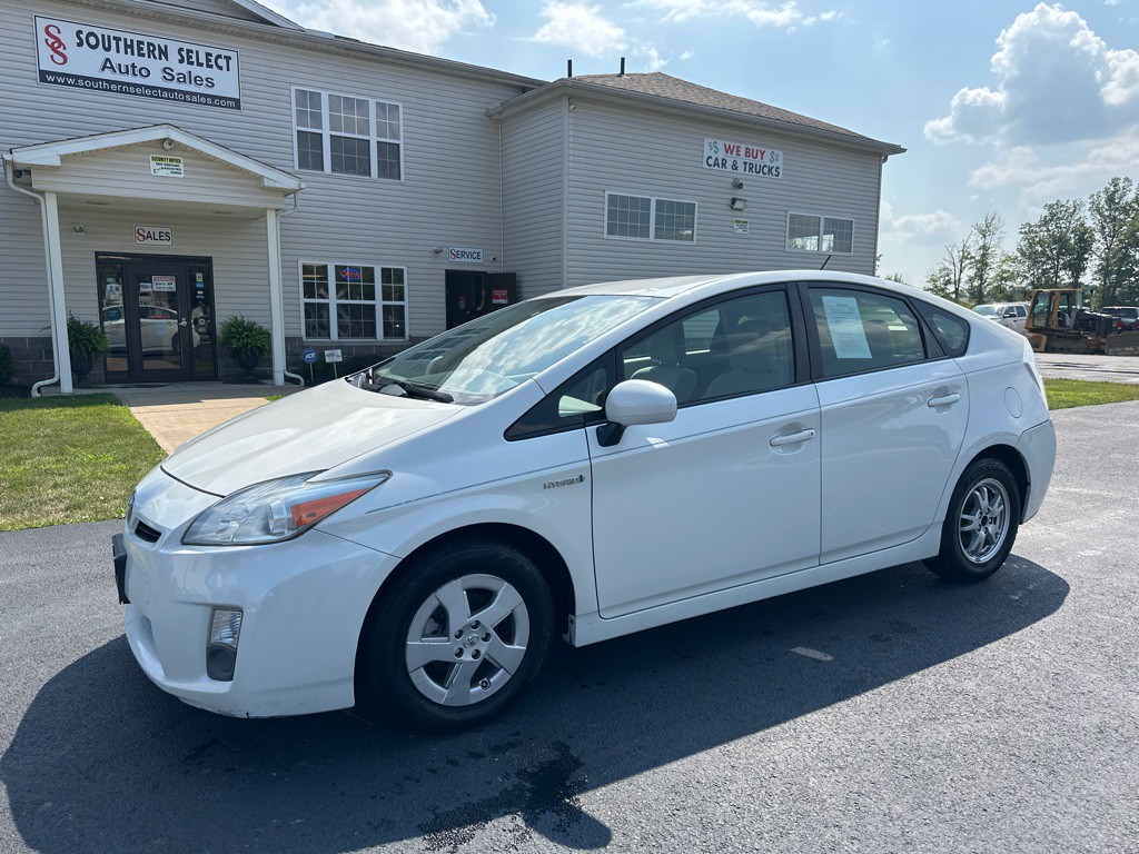 2010 Toyota Prius Image 2