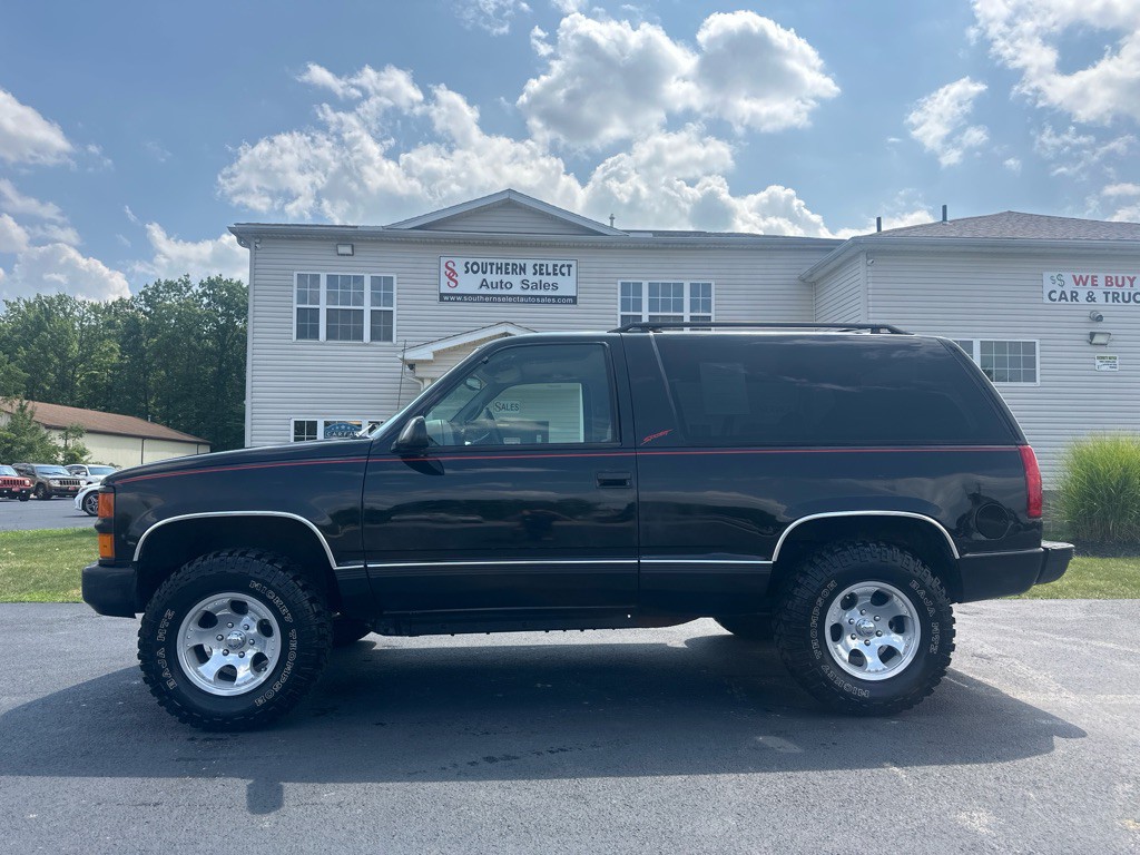 1997 Chevrolet Tahoe Image 1