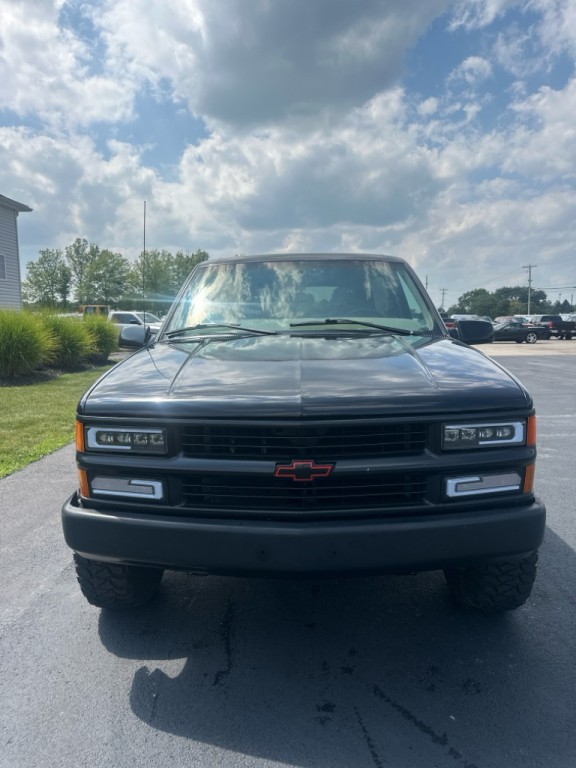 1997 Chevrolet Tahoe Image 3