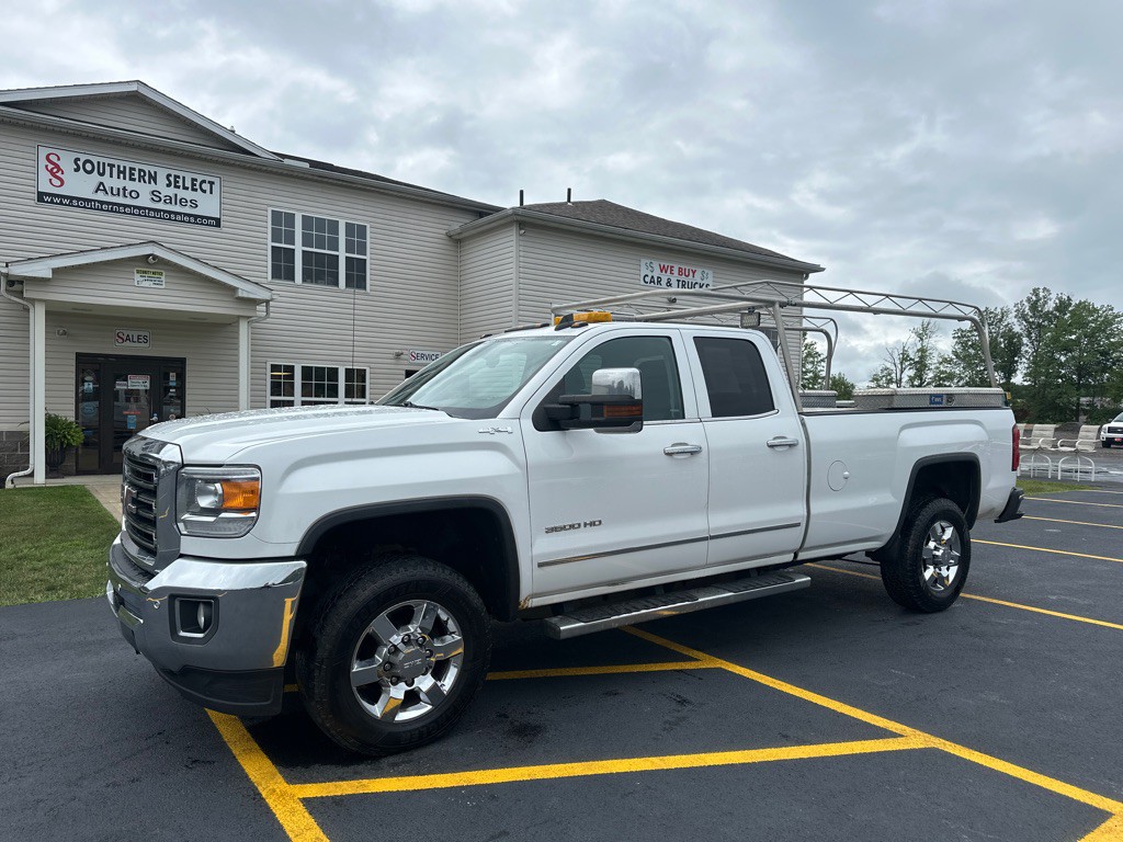2015 GMC Sierra Image 2