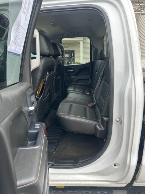2015 GMC Sierra Image 11