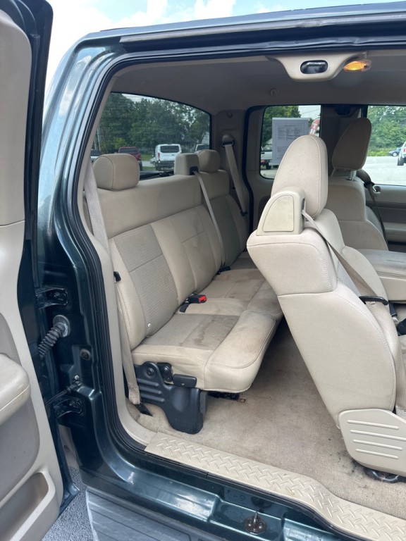 2005 Ford F-150 Image 12
