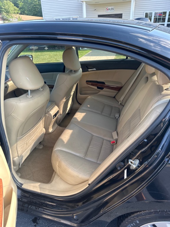 2012 Honda Accord Image 10