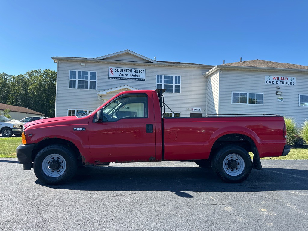 2001 Ford F-250 Image 1