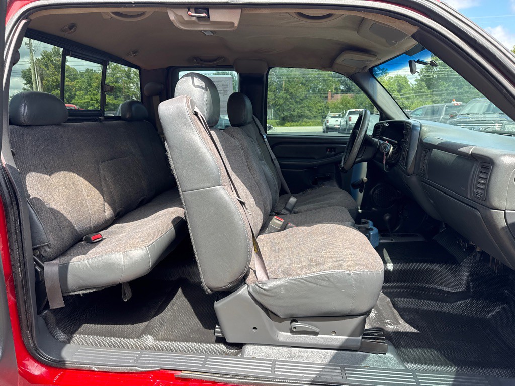 2001 Chevrolet Silverado 1500 Image 12
