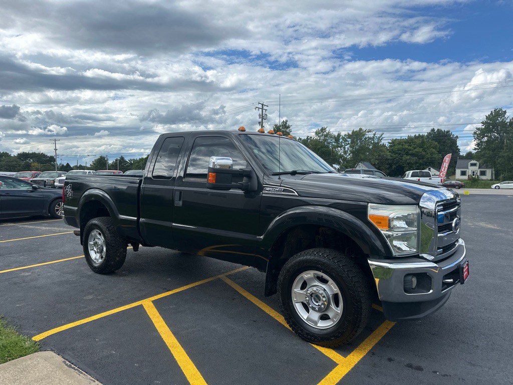 2011 Ford F-250 Image 4