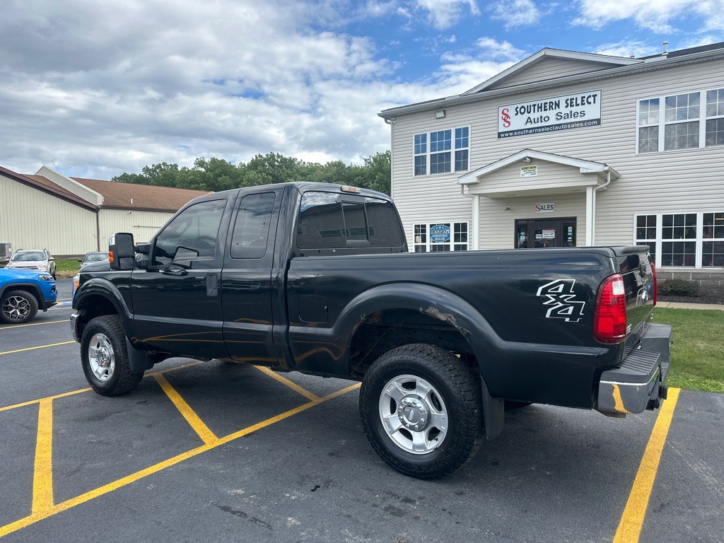 2011 Ford F-250 Image 8