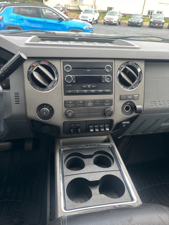 2011 Ford F-250 Image 16