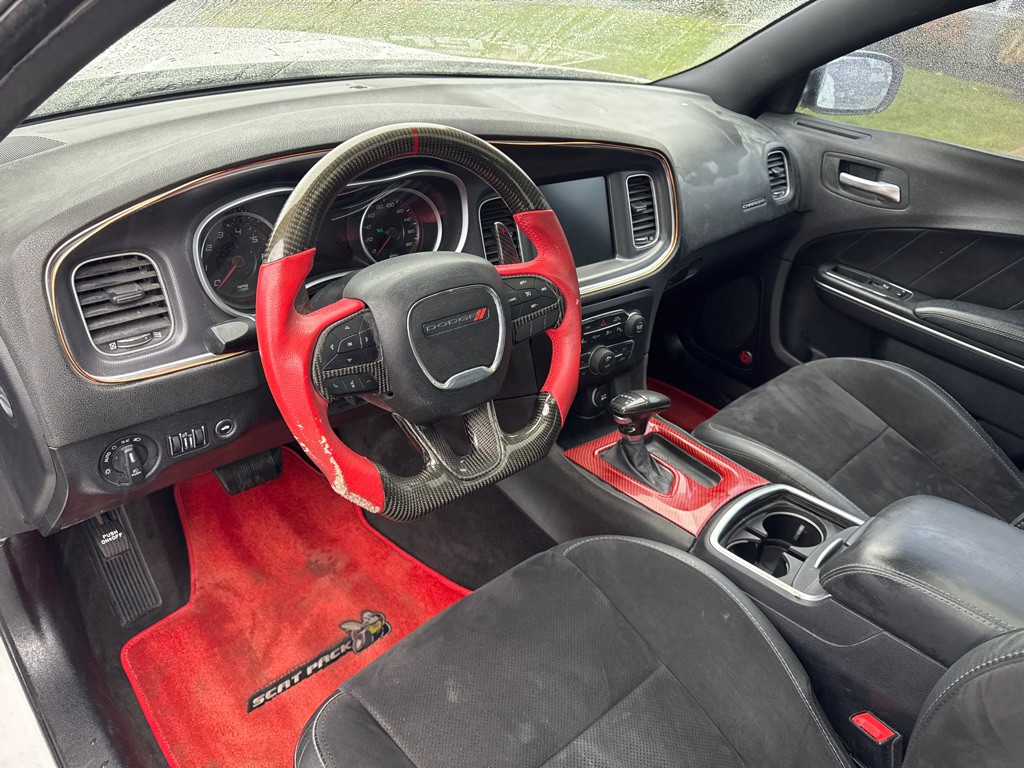 2016 Dodge Charger Image 14