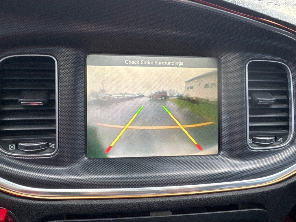 2016 Dodge Charger Image 17